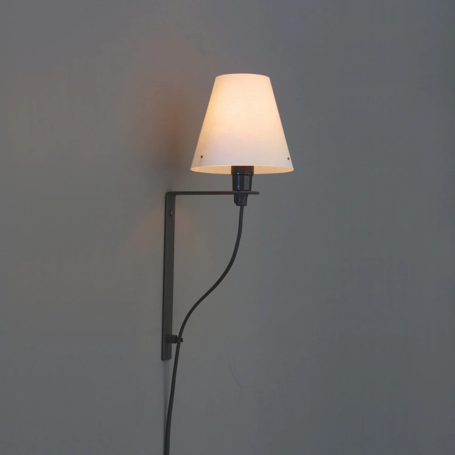 Vega 131-1206 Vägglampa