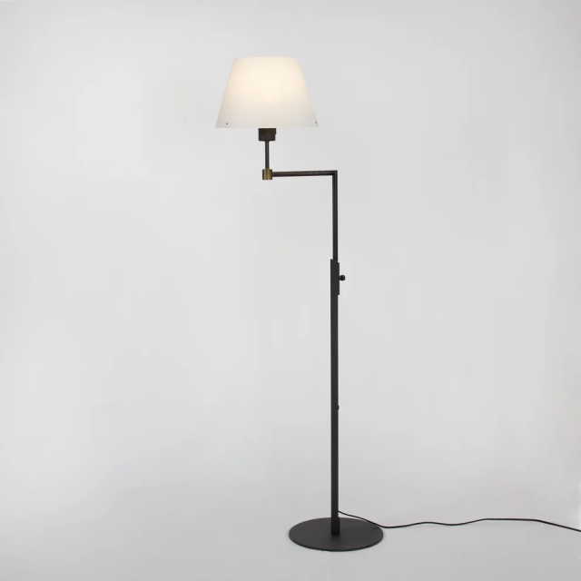 Vega 146-2515 Golvlampa