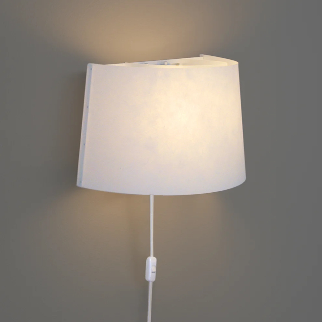 Z Vägglampa