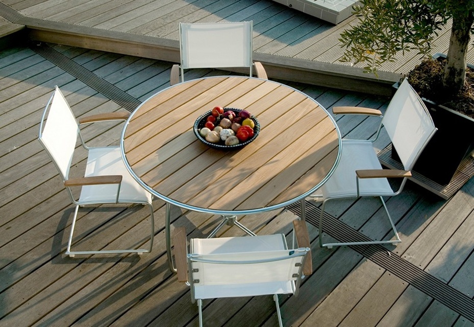 Spring Matgrupp Bord 120 + 4 stolar