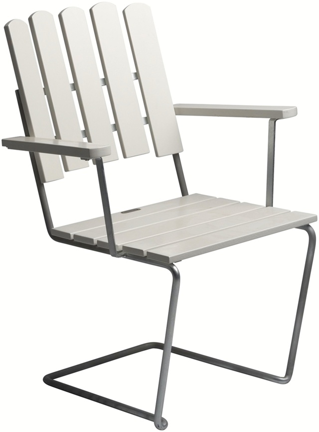 9A 120 cm + 4 A2 Fåtölj Vitlackad ek, zink stativ